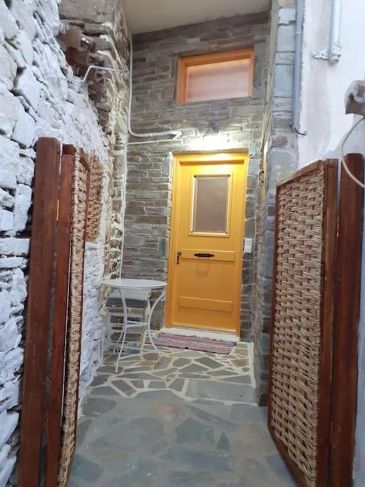 Traditional Katafiki Home Kythnos Exterior photo